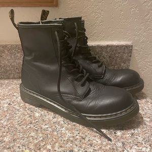 1460 smooth Doc Martens size 7